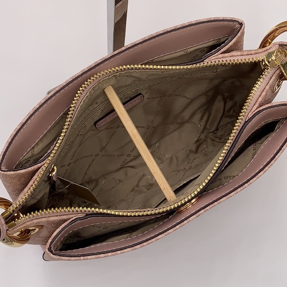 MICHAEL KORS NICOLE LG TRIPLE COMPARTMENT CROSSBODY - Picture 11 of 16